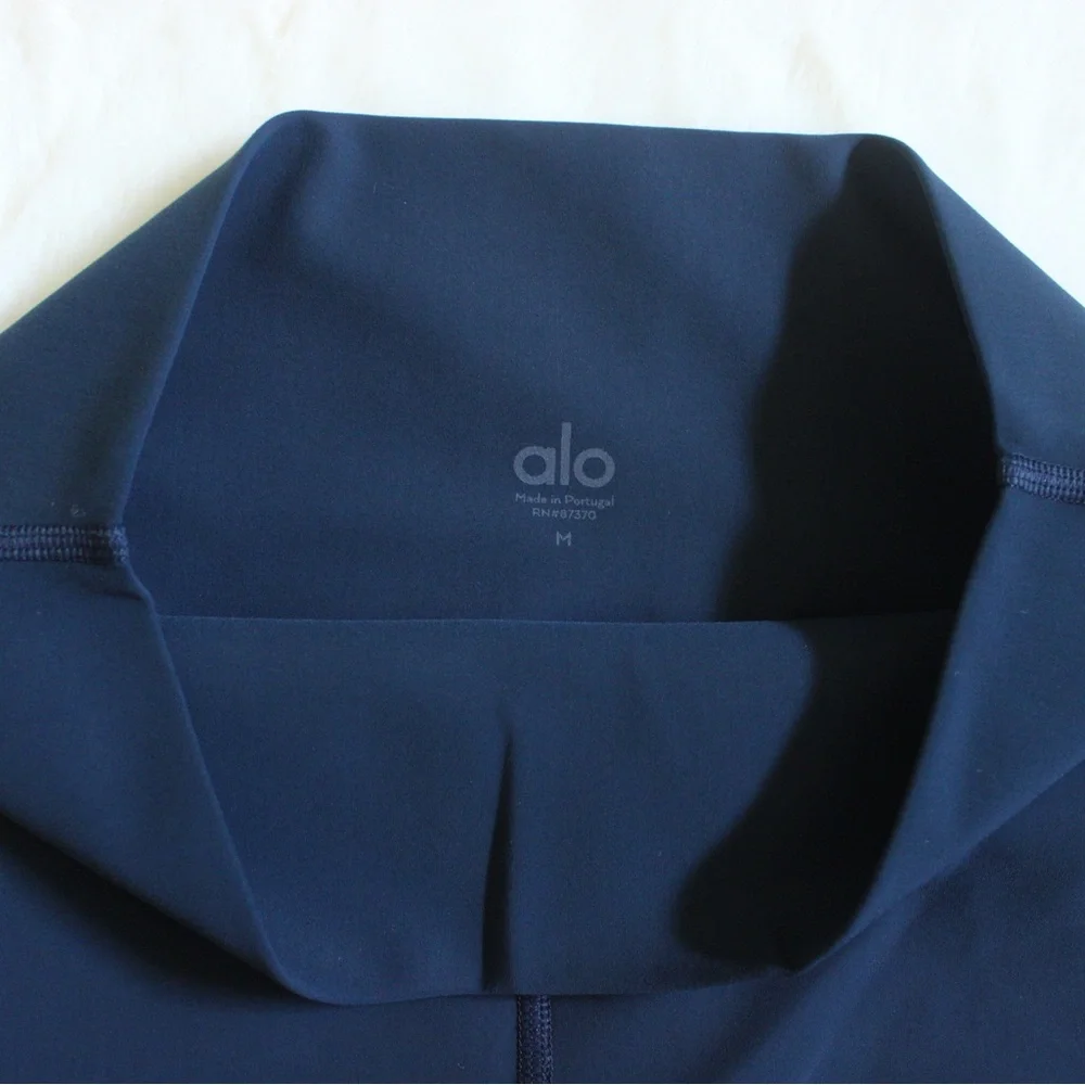 ALO Yoga High Waisted Ripped Warrior Navy Leggings